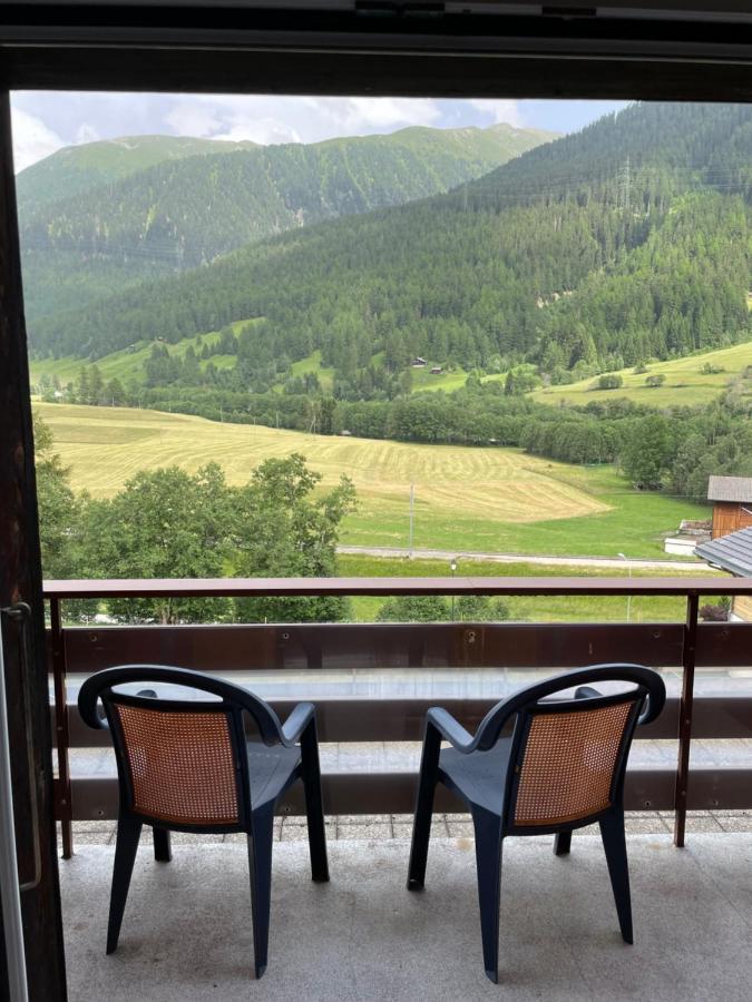 Hotel Restaurant Gommerhof Reckingen Bagian luar foto