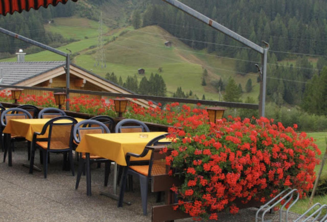 Hotel Restaurant Gommerhof Reckingen Bagian luar foto